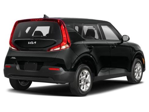 Used 2022 Kia Soul S image 6
