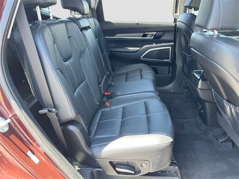 Used 2022 Kia Telluride EX w/ Towing Package image 29