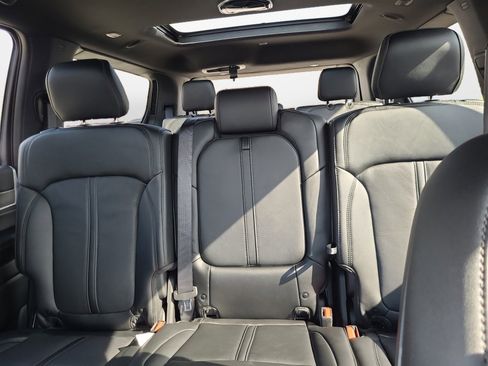 New 2026 Jeep Grand Wagoneer Limited image 12