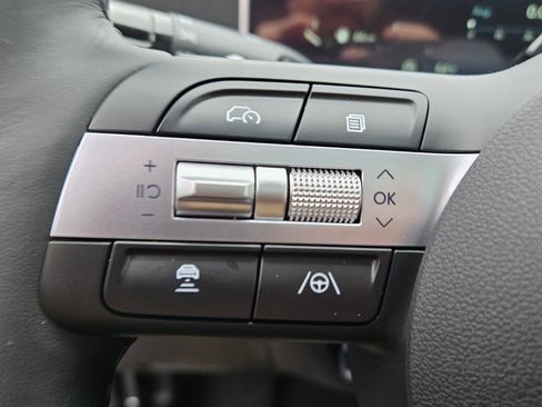 New 2026 Hyundai Tucson Limited FWD image 25