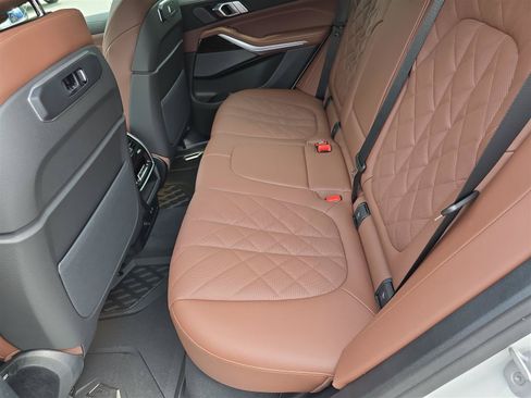 Used 2026 BMW X5 xDrive50e AWD/4WD image 16