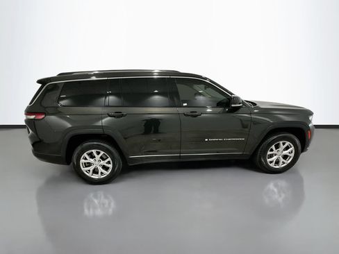 Used 2022 Jeep Grand Cherokee L Limited RWD image 8