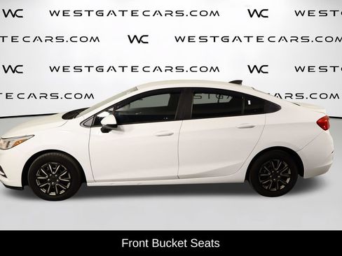 Used 2017 Chevrolet Cruze LS FWD image 5