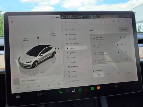 Used 2022 Tesla Model 3 Long Range AWD/4WD image 50