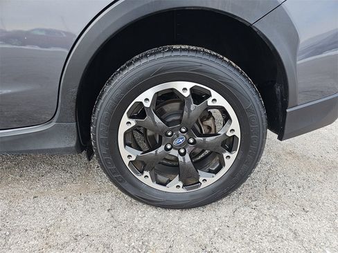 Certified 2023 Subaru Crosstrek 2.0i Premium image 35