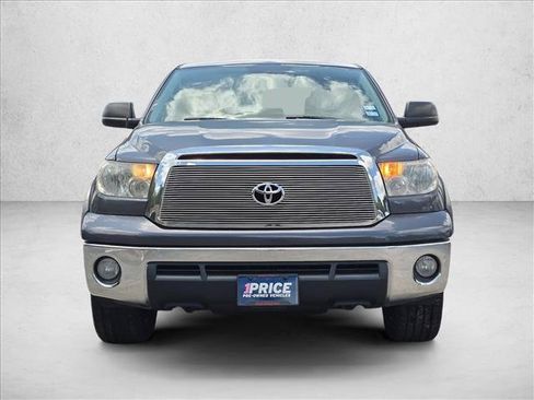 Used 2013 Toyota Tundra 2WD CrewMax w/ SR5 Pkg image 2