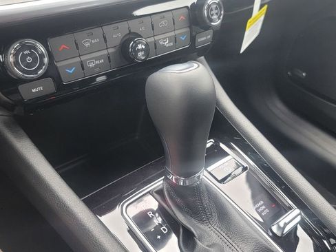 New 2026 Jeep Compass Limited w/ Sun, Sound & Navigation Group image 18