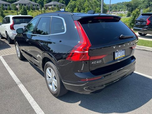 Used 2022 Volvo XC60 B5 Momentum AWD/4WD image 10