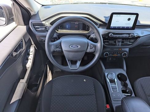 Used 2025 Ford Escape Active AWD/4WD image 22