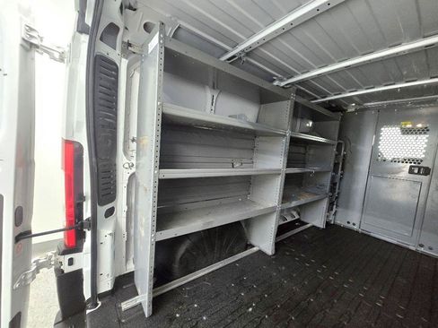 Used 2023 RAM ProMaster 2500 FWD image 11