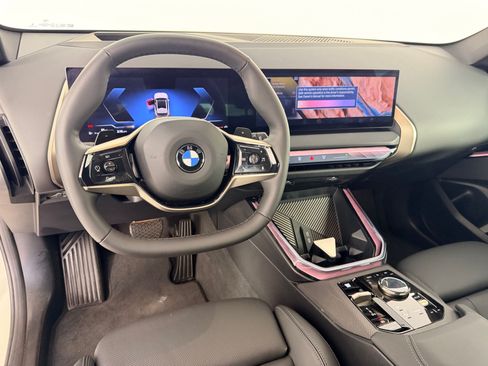 Used 2025 BMW X3 xDrive30i AWD/4WD image 4