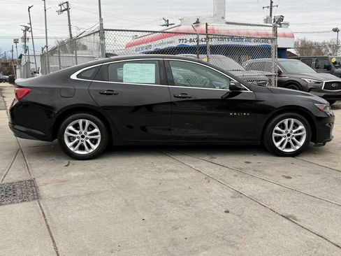 Used 2017 Chevrolet Malibu LT image 4