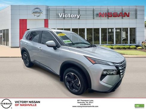 Used 2024 Nissan Rogue SV w/ SV Premium Package AWD/4WD image 1