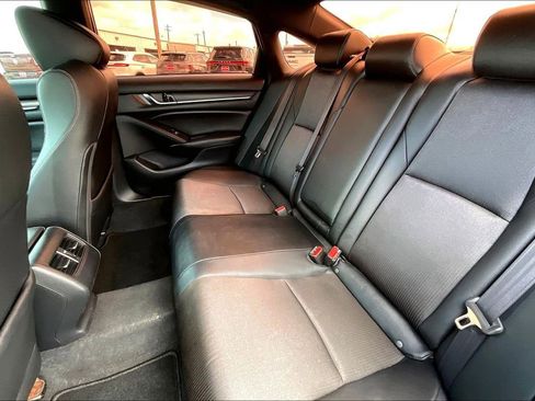 Used 2019 Honda Accord Sport image 19