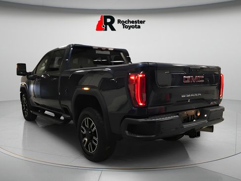 Used 2020 GMC Sierra 2500 AT4 w/ AT4 Premium Package AWD/4WD image 5