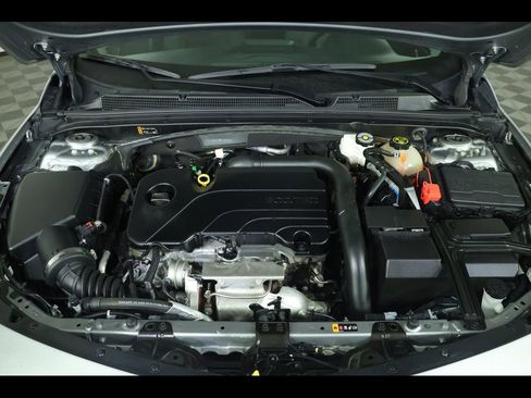 Used 2023 Chevrolet Malibu LT image 18