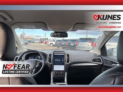 Used 2024 Ford Edge SEL image 35
