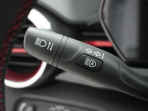 New 2026 Chevrolet Trax RS w/ Sunroof Package FWD image 20