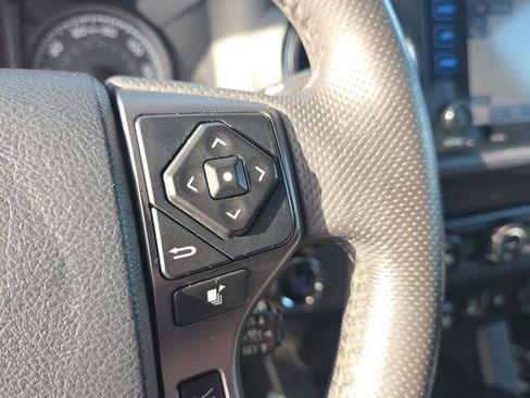 Used 2019 Toyota Tacoma TRD Sport RWD image 21