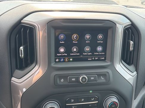 Used 2024 Chevrolet Silverado 1500 Custom Trail Boss w/ Turbomax Blackout Package AWD/4WD image 23