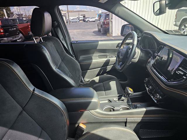 Certified 2023 Dodge Durango R/T AWD/4WD image 9