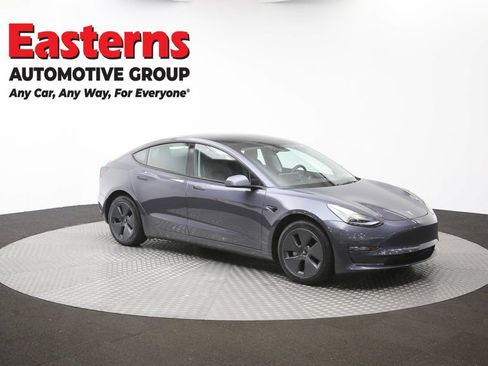 Used 2023 Tesla Model 3 Standard Range RWD image 45