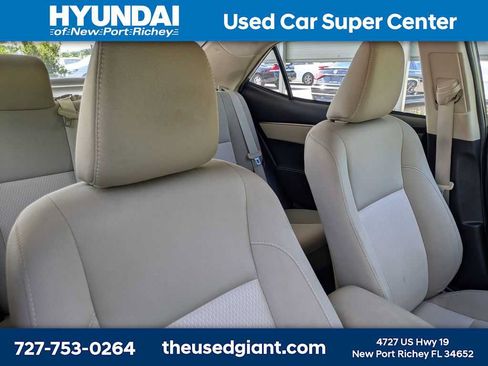 Used 2015 Toyota Corolla LE FWD image 6
