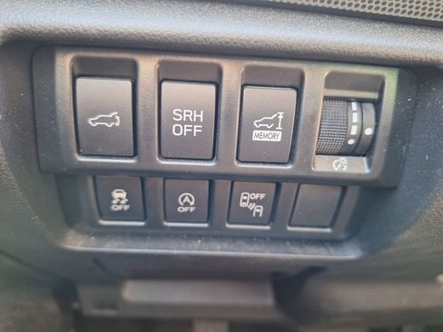 Used 2021 Subaru Forester Limited image 12