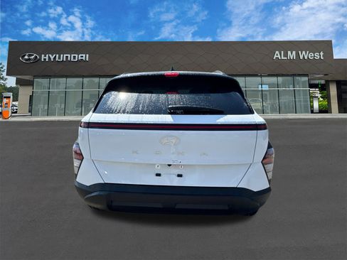 New 2026 Hyundai Kona SEL Sport FWD image 7
