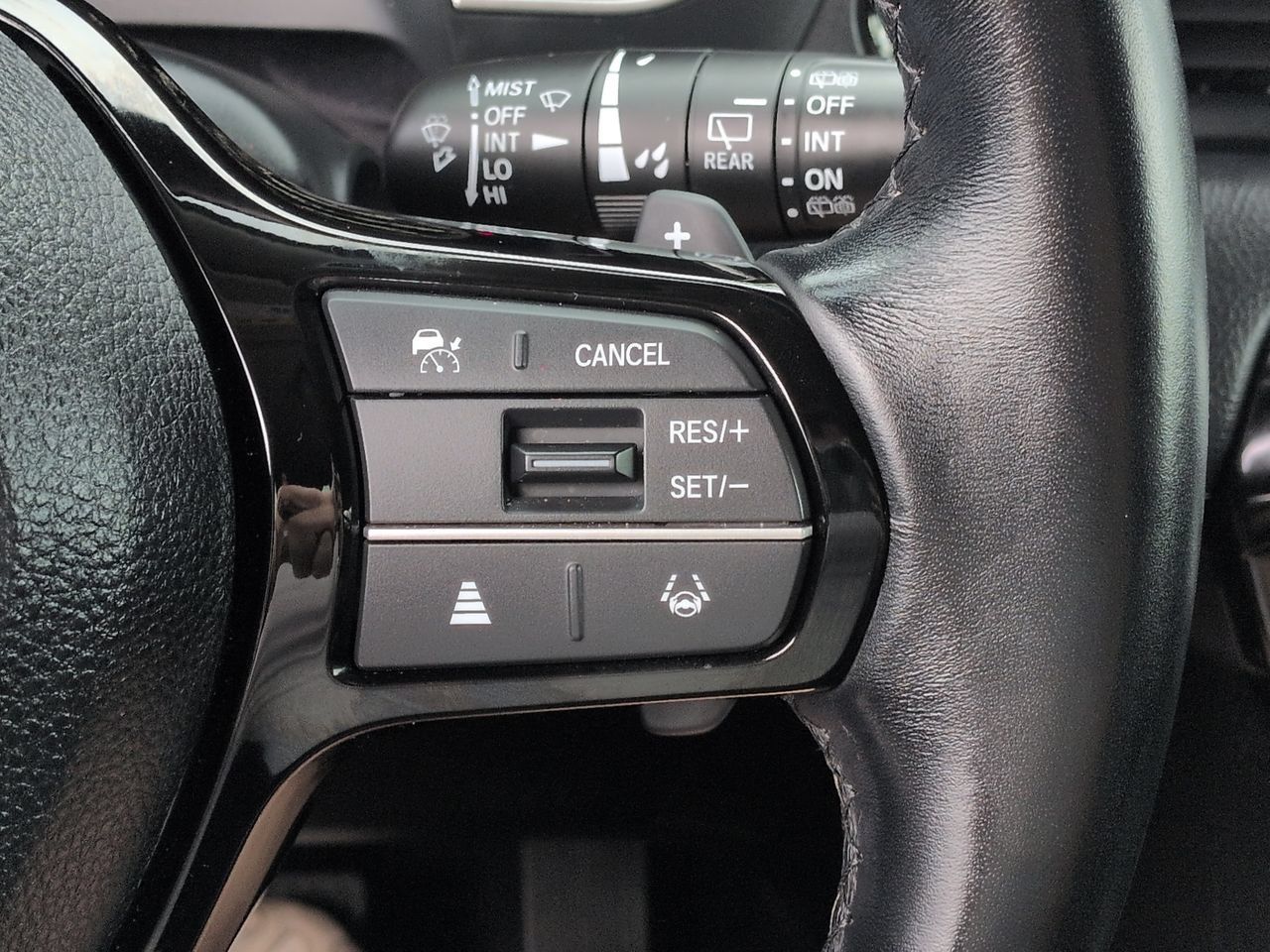 Used 2023 Honda Pilot EX-L image 25
