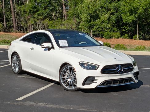 Used 2023 Mercedes-Benz E 450 Coupe image 2