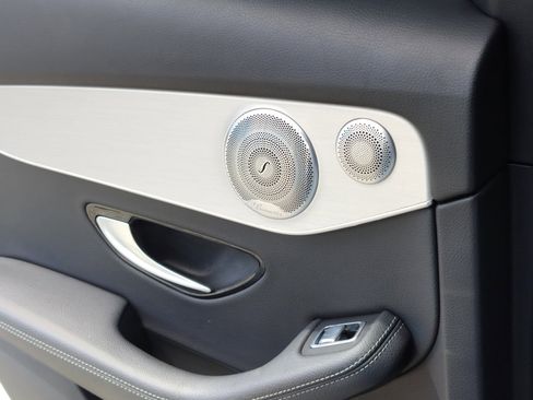 Used 2021 Mercedes-Benz C 300 Sedan image 18