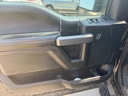 Used 2018 Ford F150 XLT w/ Equipment Group 302A Luxury AWD/4WD image 12