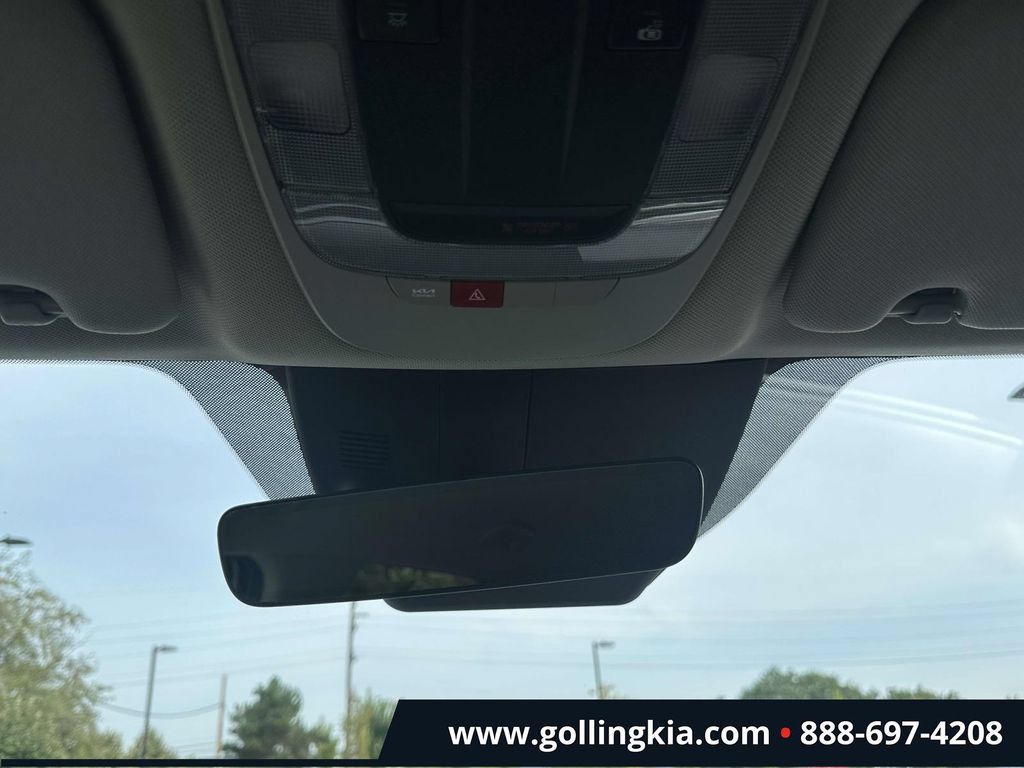 Certified 2026 Kia Sorento EX AWD/4WD image 31