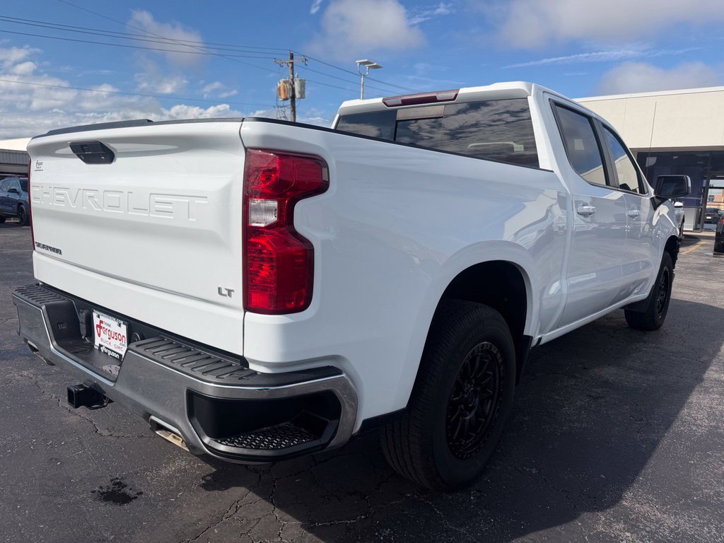 Used 2021 Chevrolet Silverado 1500 LT AWD/4WD image 3