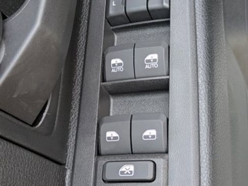 New 2026 RAM 2500 Tradesman image 13