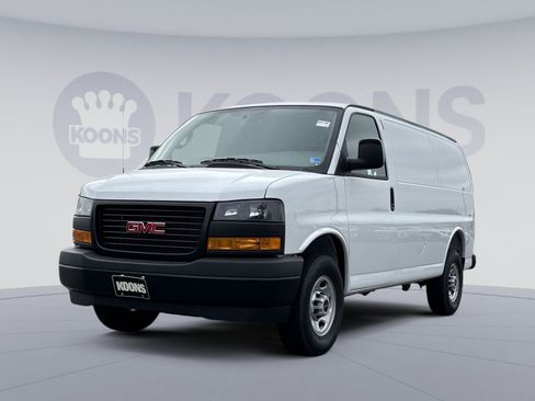 New 2026 GMC Savana 2500 w/ Driver Convenience Package RWD image 1