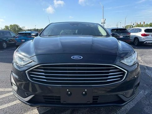 Used 2020 Ford Fusion SE w/ Equipment Group 151A FWD image 8