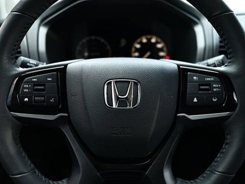 Used 2026 Honda Odyssey Touring image 32