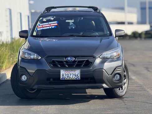 Used 2021 Subaru Crosstrek 2.5i Sport w/ Moonroof Package image 2
