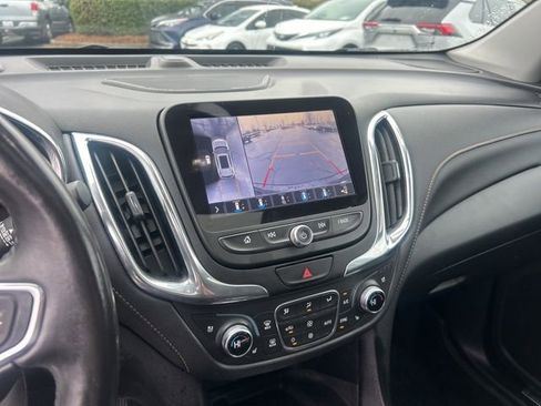 Used 2020 Chevrolet Equinox Premier image 23