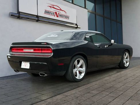 Used 2009 Dodge Challenger SRT8 w/ SRT Option Group II image 3
