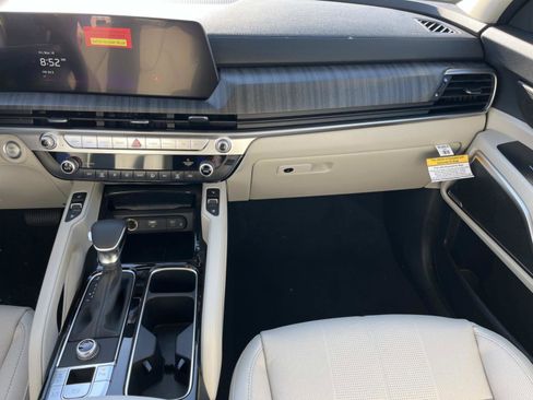 New 2025 Kia Telluride EX w/ EX Captain's Chair Package image 13