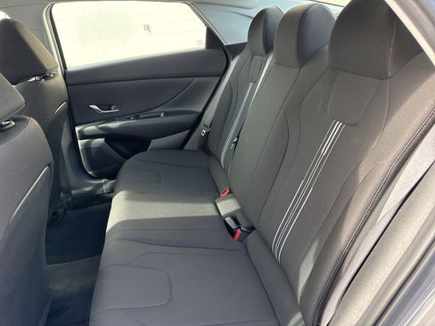 Certified 2023 Hyundai Elantra SEL image 13