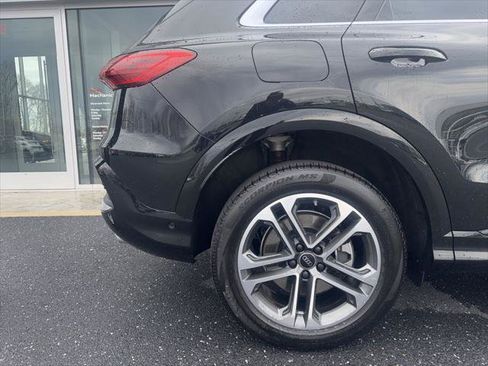 Certified 2025 Audi Q5 Premium w/ Convenience Package AWD/4WD image 12