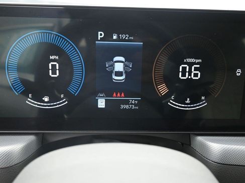 Used 2025 Hyundai Sonata SEL FWD image 12