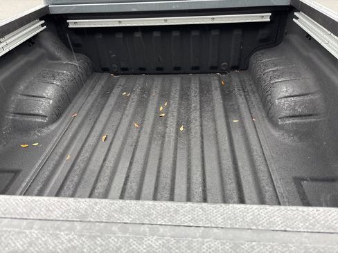 Used 2023 Nissan Frontier PRO-4X w/ Pro-4X Premium Package image 27