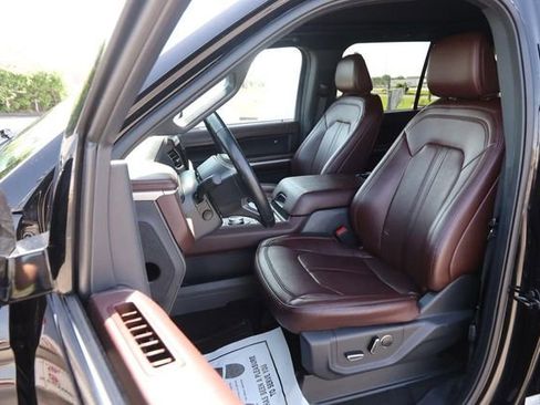 Certified 2024 Ford Expedition Max Limited AWD/4WD image 11