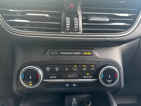Used 2025 Ford Escape Active FWD image 26