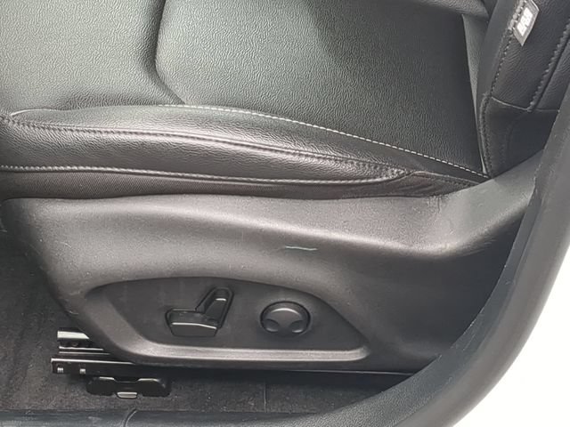 Used 2025 Jeep Compass Limited AWD/4WD image 16